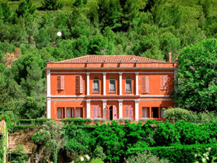 El Château El Château