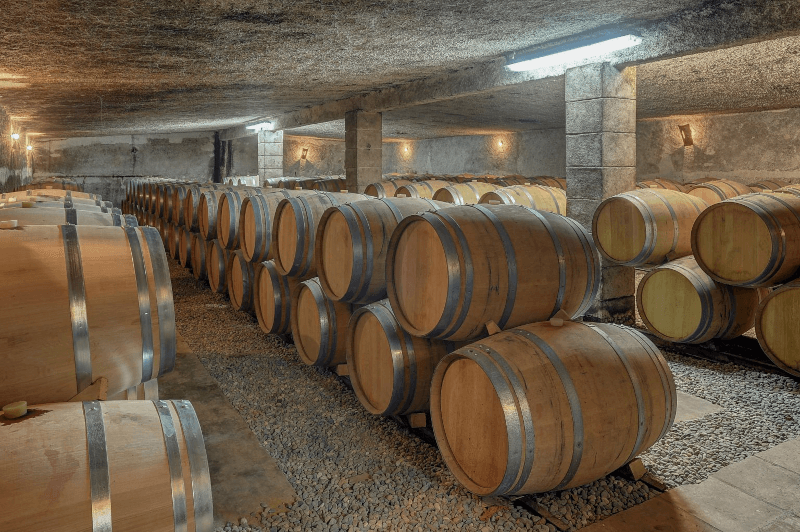 Barriles de vino Barriles de vino